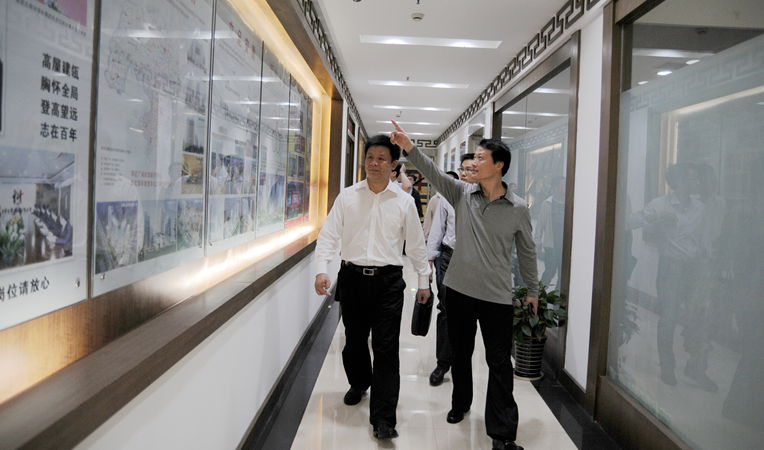 亳州市副市長王崧一行參觀華億集團總部