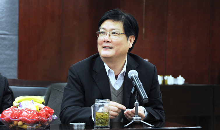 集團黨委書記、副總裁陳愛國主持團拜會